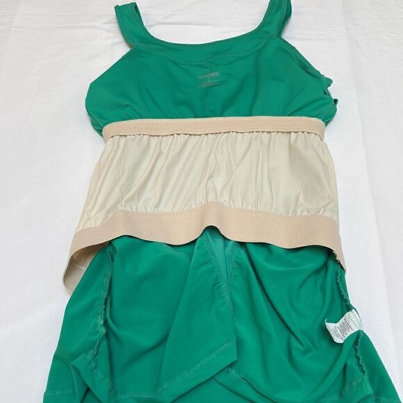 Boost Maternity Tank With Mumband Pregnancy Belly Support - Picture 12 of 13